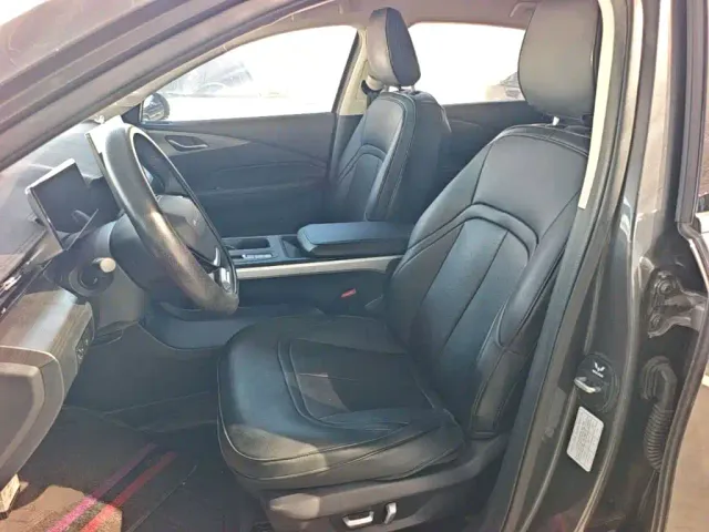 Wuling Starlight — Фото автомобиля 14