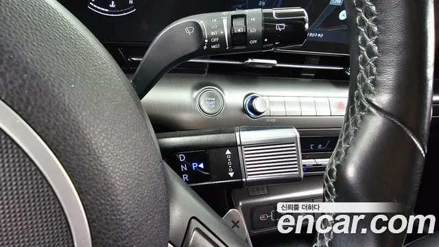 Hyundai Kona — Фото автомобиля 12
