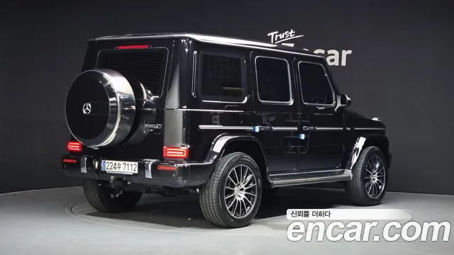 Mercedes-Benz G-Class — Фото автомобиля 2