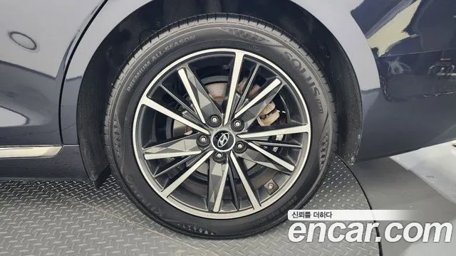 Hyundai Grandeur Новый Grandeur IG — Фото автомобиля 19