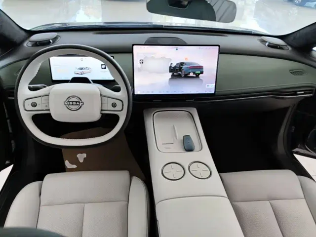 Nissan N7 — Фото автомобиля 9