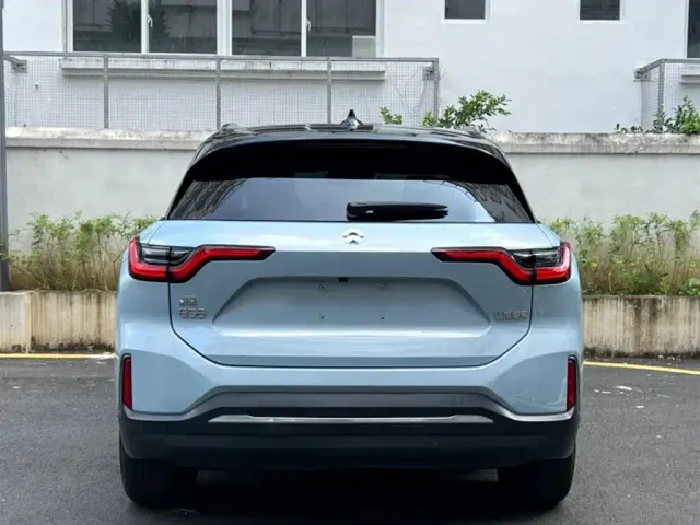 Nio ES6 — Фото автомобиля 7