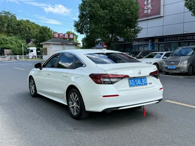 Honda Civic — Фото автомобиля 4