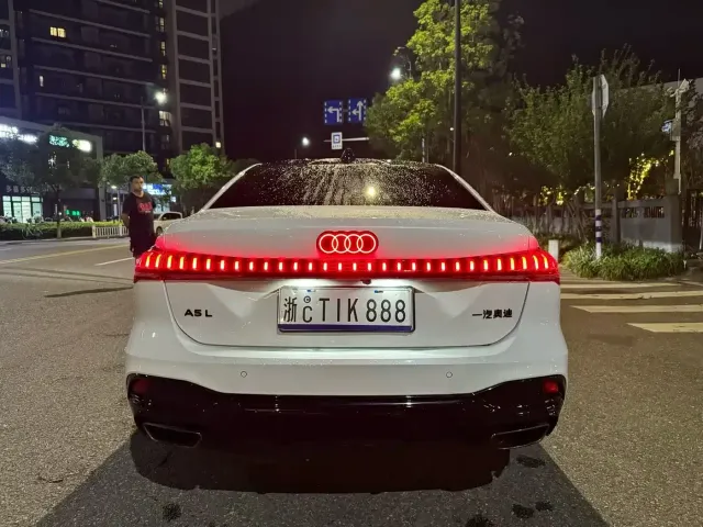 Audi A5L — Фото автомобиля 8