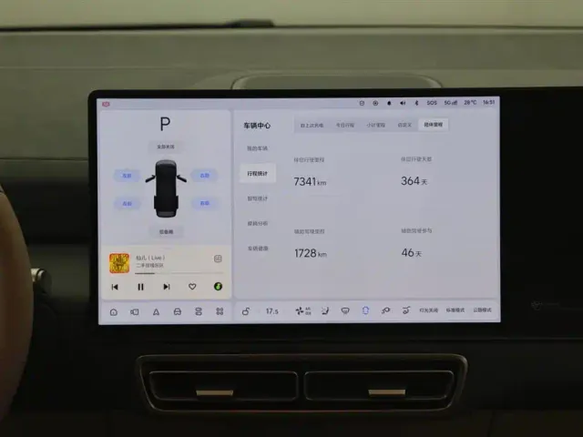Li Auto Li Auto MEGA 2025 Model Home Family Special Edition — Фото автомобиля 21