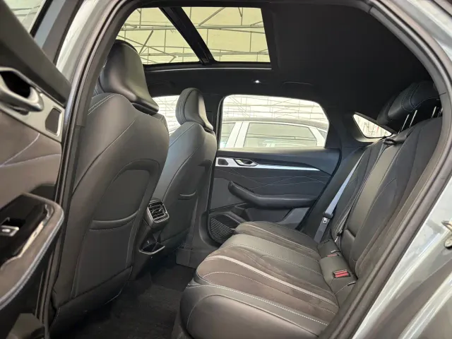 Geely Xingrui — Фото автомобиля 8
