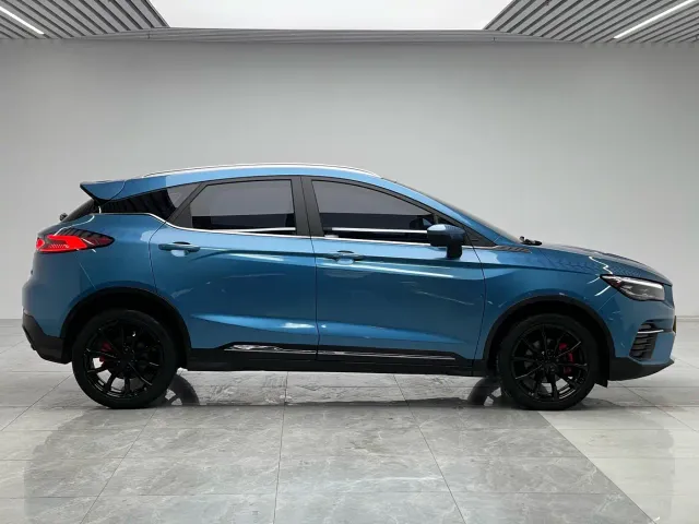 Geely Emgrand S — Фото автомобиля 8
