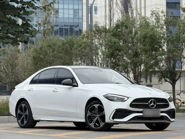 Mercedes-Benz C-Class — Фото автомобиля 10