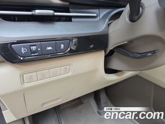 Kia Carnival 4th Gen — Фото автомобиля 27