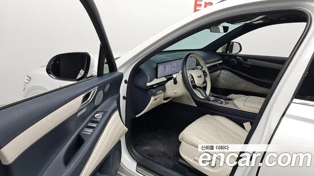 Genesis GV80 — Фото автомобиля 15