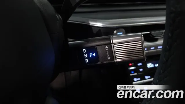 Hyundai Grandeur GN7 — Фото автомобиля 12