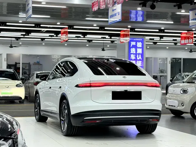 Nio EC6 — Фото автомобиля 4