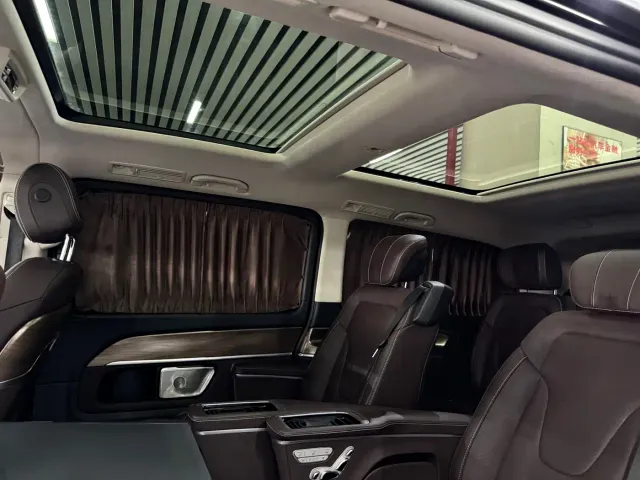 Mercedes-Benz V-Class — Фото автомобиля 8