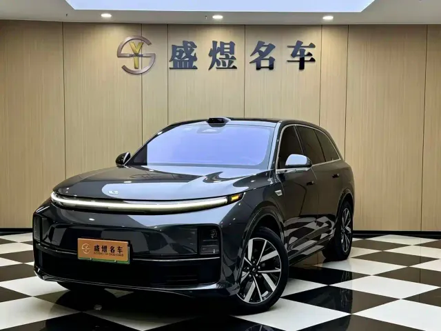 Фотография автомобиля — Li Auto L7