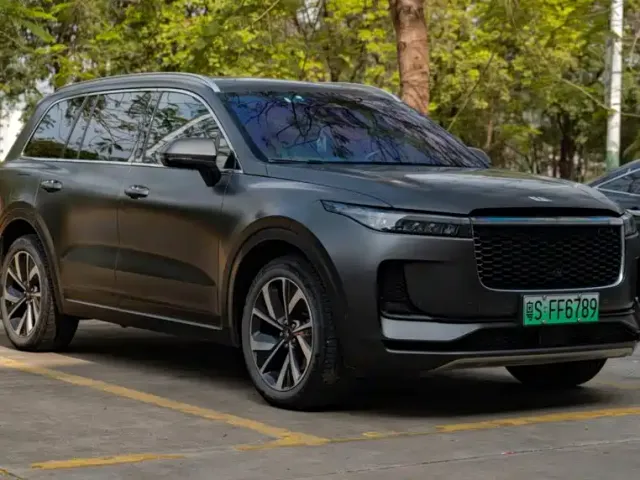 Li Auto ONE — Фото автомобиля 2