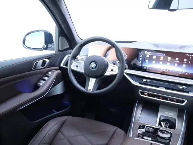 BMW X5 — Фото автомобиля 14
