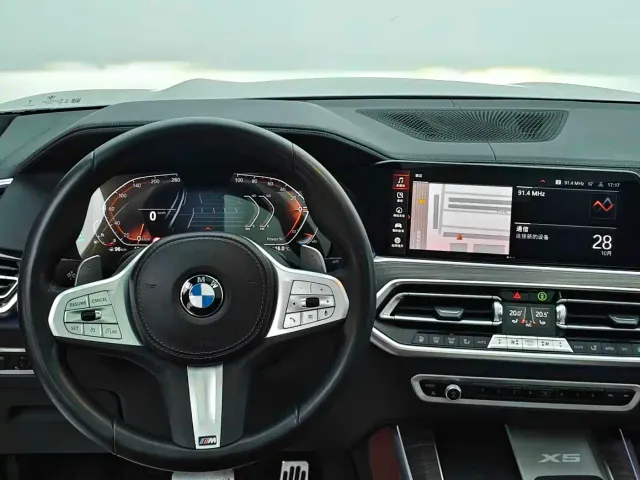BMW X5 — Фото автомобиля 5