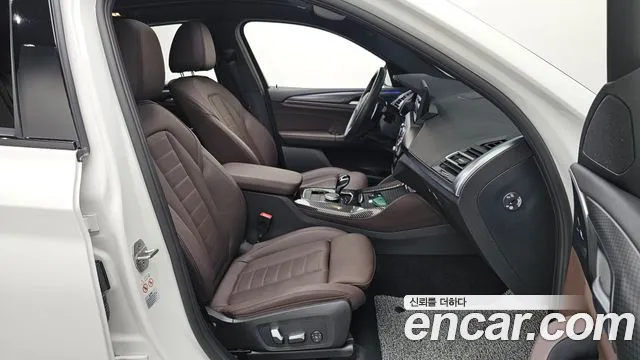 BMW X4 xDrive20i M Sport — Фото автомобиля 10