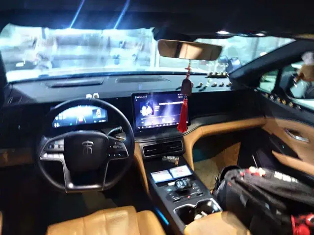 BYD Song L DM-i — Фото автомобиля 8