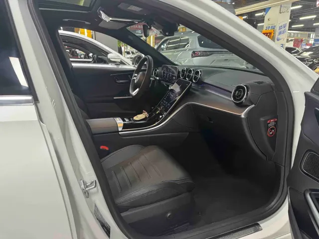 Mercedes-Benz C-Class — Фото автомобиля 5