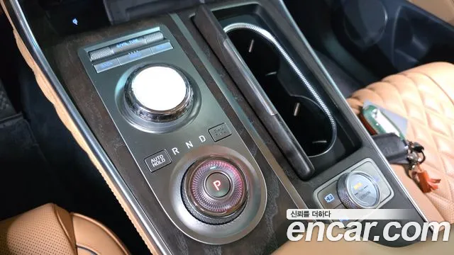 Genesis GV80 — Фото автомобиля 12