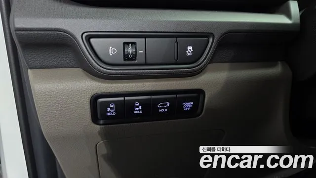 Kia Carnival 4th Gen — Фото автомобиля 25