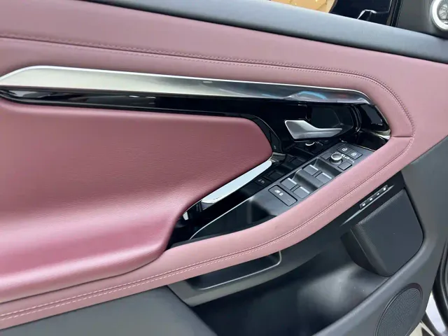 Land Rover Range Rover Evoque — Фото автомобиля 4