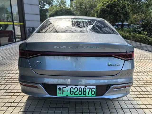 BYD Qin PLUS — Фото автомобиля 7