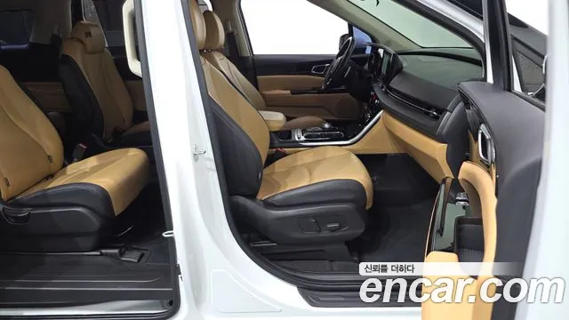 Kia Carnival 4th Gen — Фото автомобиля 16