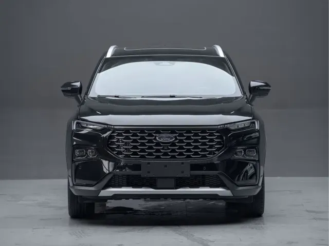 Ford Lingrui — Фото автомобиля 4