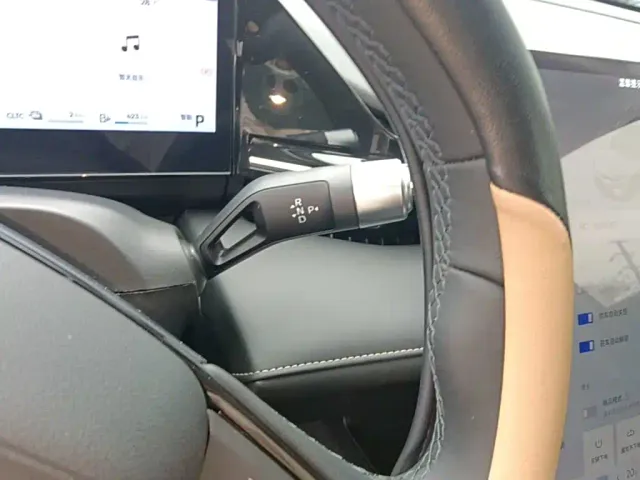 Geely Galaxy L6 — Фото автомобиля 13