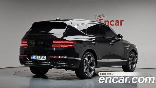 Genesis GV80 2.5T Бензин AWD — Фото автомобиля 2