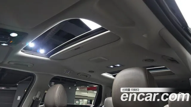 Kia Carnival 4th Gen — Фото автомобиля 16