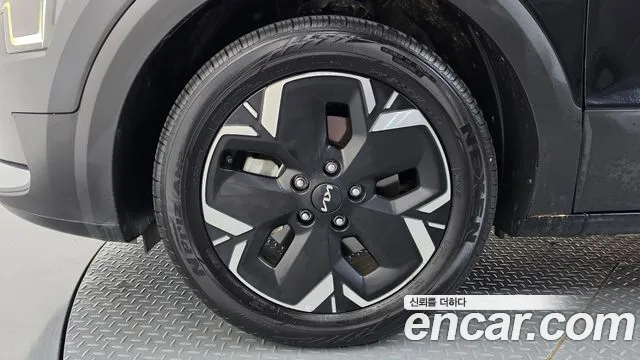 Kia Niro All Niro EV Air — Фото автомобиля 4