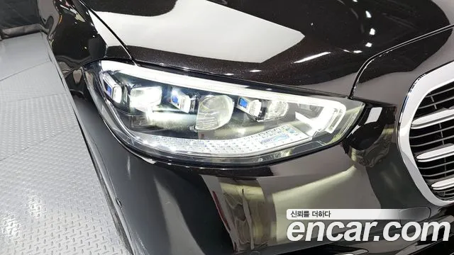 Mercedes-Benz S-Class S-класс W223 — Фото автомобиля 22