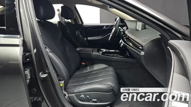 Genesis G80 RG3 — Фото автомобиля 16
