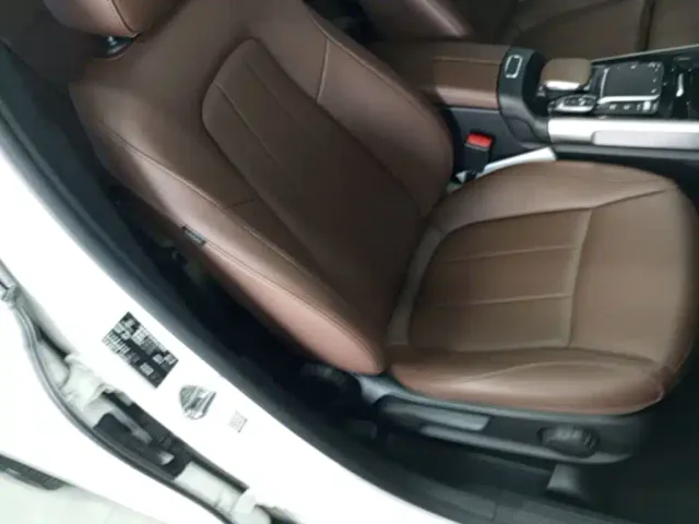 Mercedes-Benz GLB-Class — Фото автомобиля 19