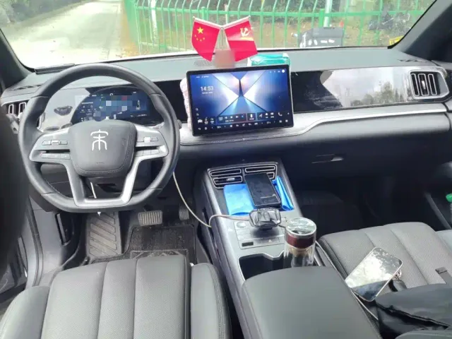 BYD Song Pro — Фото автомобиля 10