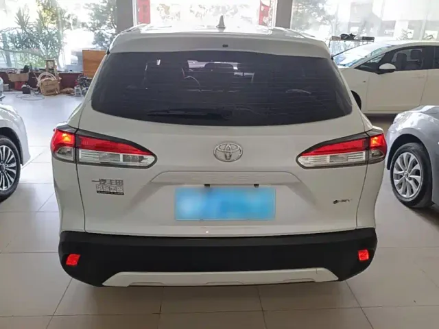 Toyota Corolla Cross — Фото автомобиля 5