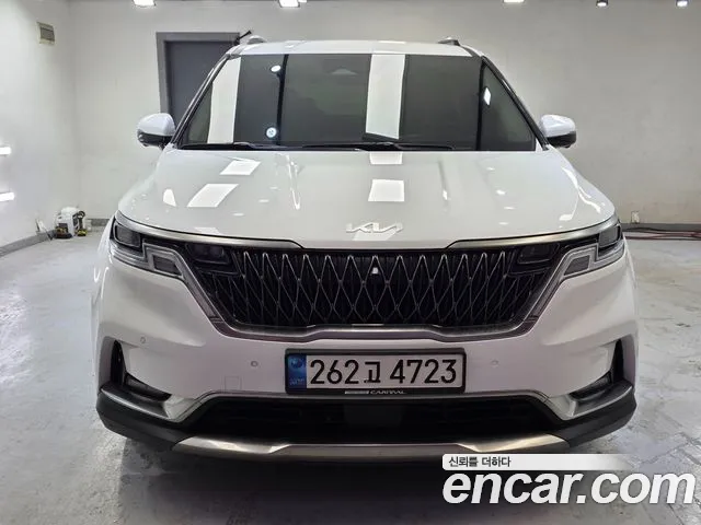Фотография автомобиля — Kia Carnival Generation 4