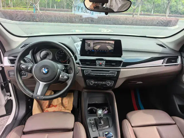 BMW X1 — Фото автомобиля 6