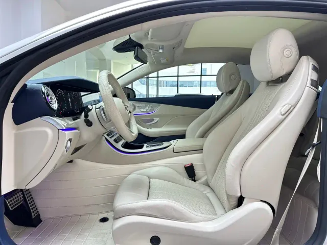 Mercedes-Benz E-Class — Фото автомобиля 10