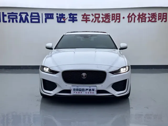 Jaguar XEL — Фото автомобиля 3