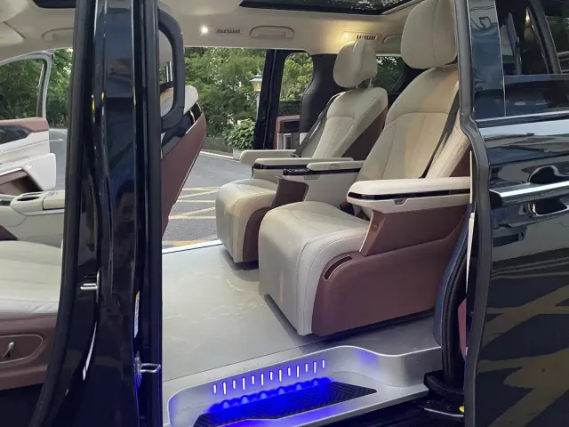 BYD Xia — Фото автомобиля 11