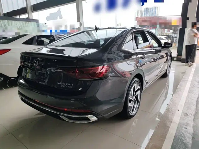 Volkswagen Sagitar — Фото автомобиля 6