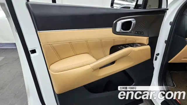 Kia Sorento Sorento 4-е поколение Дизель 2.2 2WD — Фото автомобиля 19