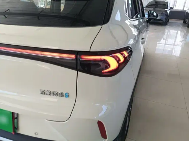 Wuling Bingo S — Фото автомобиля 7
