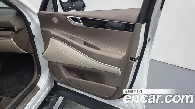 Genesis GV80 — Фото автомобиля 13