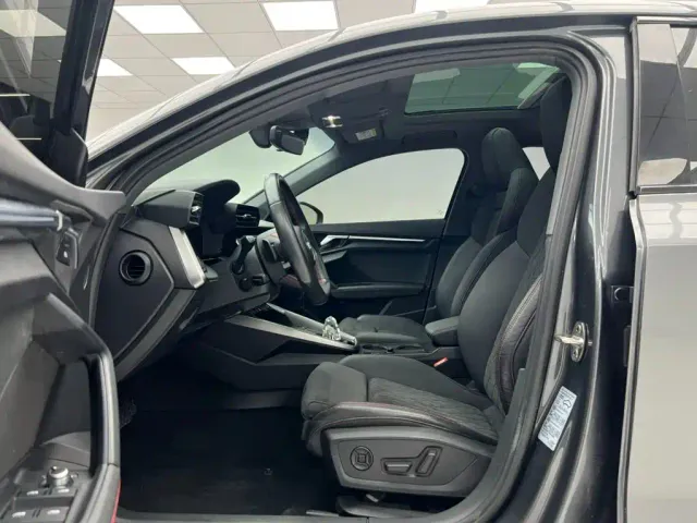 Audi A3 — Фото автомобиля 5