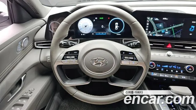 Hyundai AVANTE Avante (CN7) — Фото автомобиля 11